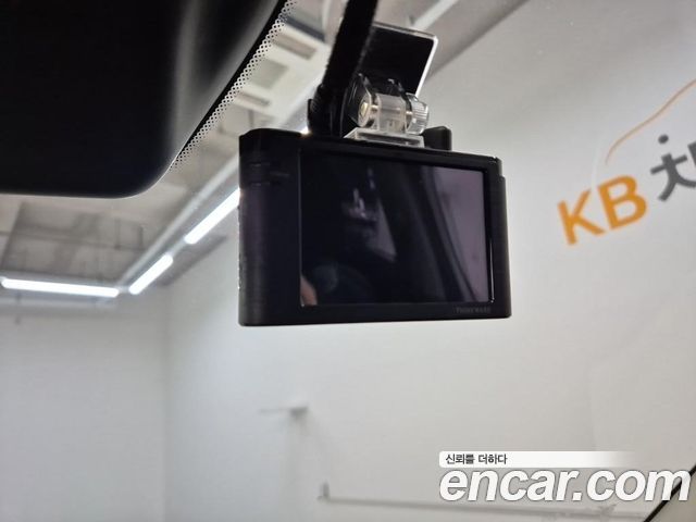 Kia Seltos 2023 — photo 18