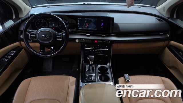 Kia Canival 2021 — photo 7