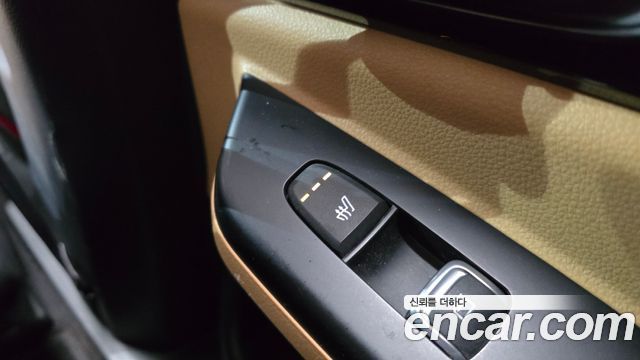 Kia Canival 2021 — photo 18