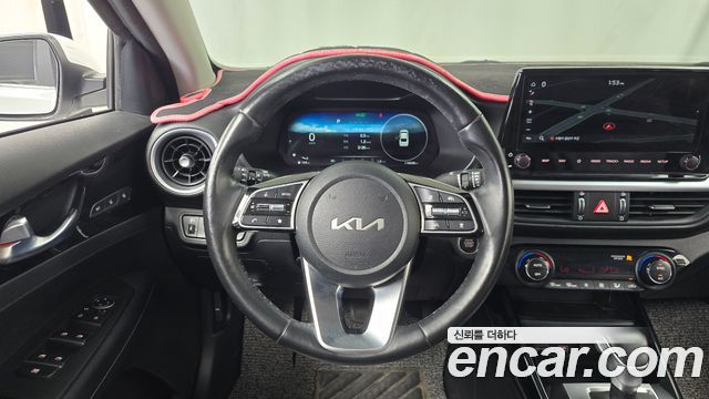 Kia K3 2022 — photo 13