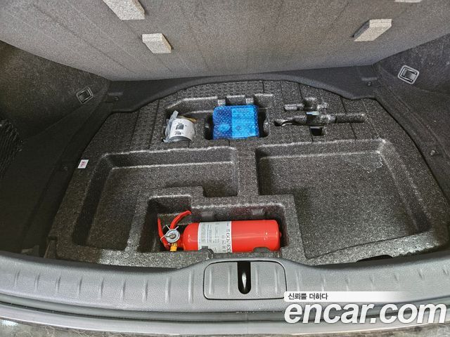 Genesis G80 2025 — photo 17