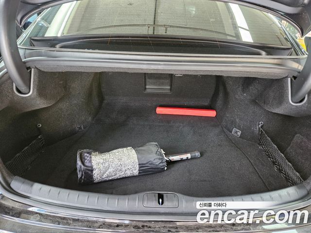 Genesis G80 2025 — photo 18