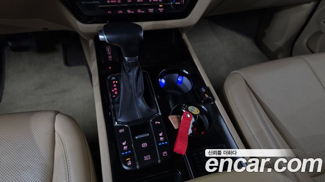 Kia Canival 2019 — photo 12