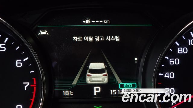 Kia Canival 2019 — photo 28