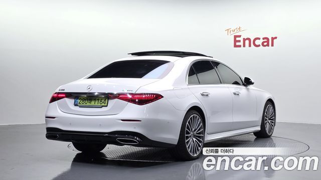 Mercedes-Benz S-Class 2026 — photo 2