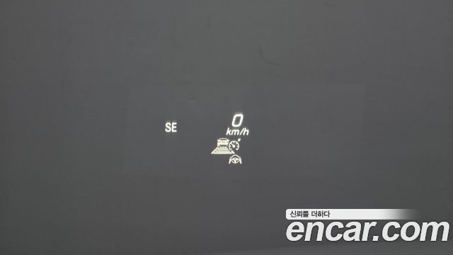 Mercedes-Benz E-Class 2022 — photo 30