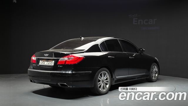 Hyundai Genesis 2012 — photo 2