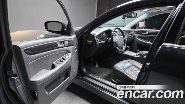 Hyundai Genesis 2012 — photo 10