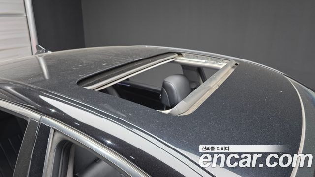Hyundai Genesis 2012 — photo 19