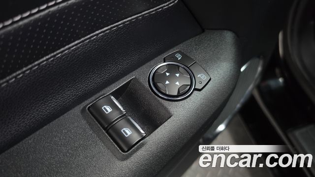 Ford Mustang 2020 — photo 22