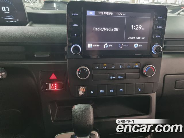 Hyundai Staria 2022 — photo 9