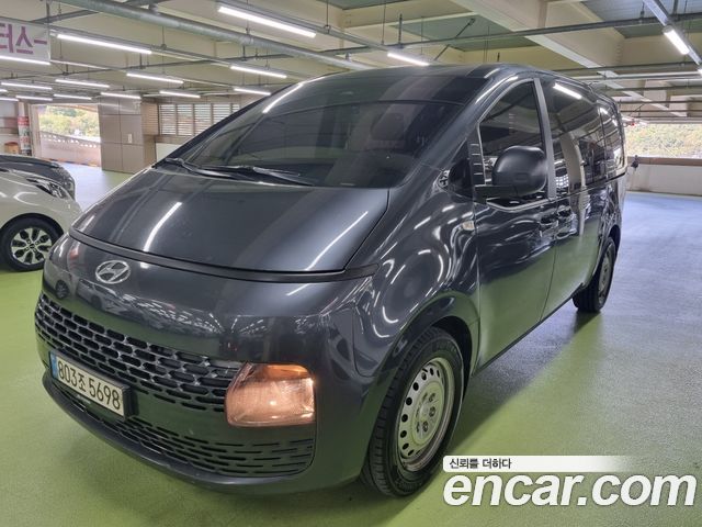 Hyundai Staria 2022 — photo 19