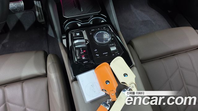 BMW 5-Series 2024 — photo 12
