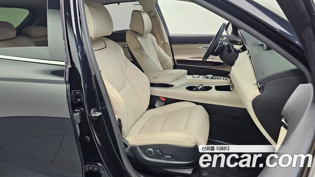 Genesis GV70 2021 — photo 16