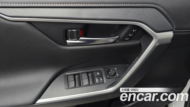 Toyota RAV4 2025 — photo 23