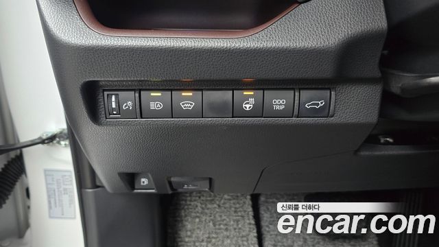 Toyota RAV4 2025 — photo 24