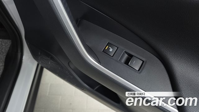 Toyota RAV4 2025 — photo 28
