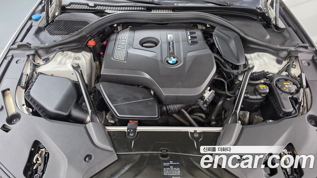 BMW 5-Series 2017 — photo 6
