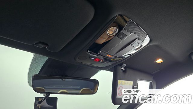 Kia K5 2023 — photo 30