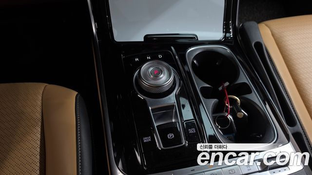 Kia Canival 2021 — photo 12