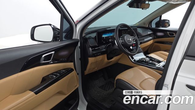 Kia Canival 2021 — photo 13