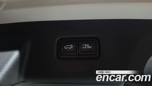 Kia Canival 2021 — photo 24