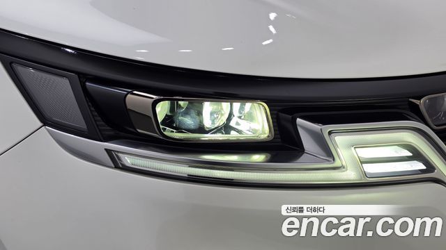 Kia Canival 2021 — photo 8