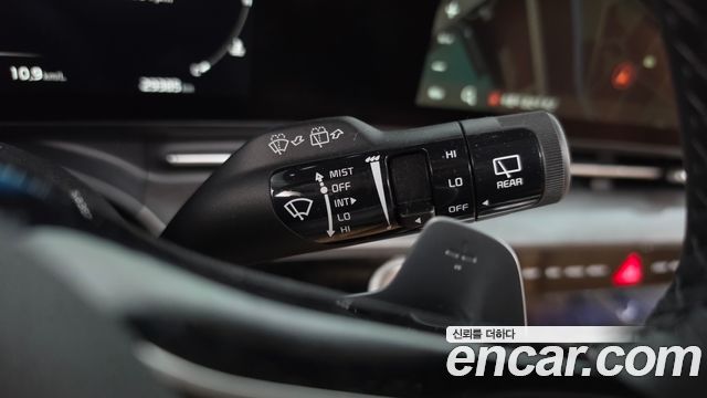 Kia Canival 2021 — photo 27
