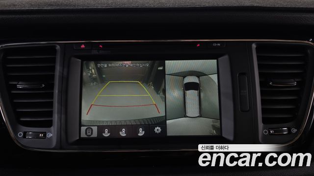 Kia Canival 2017 — photo 20