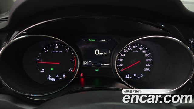 Kia Canival 2018 — photo 11