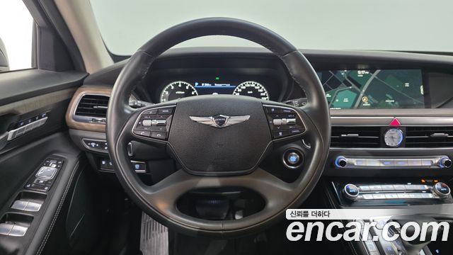 Genesis G90 2019 — photo 20