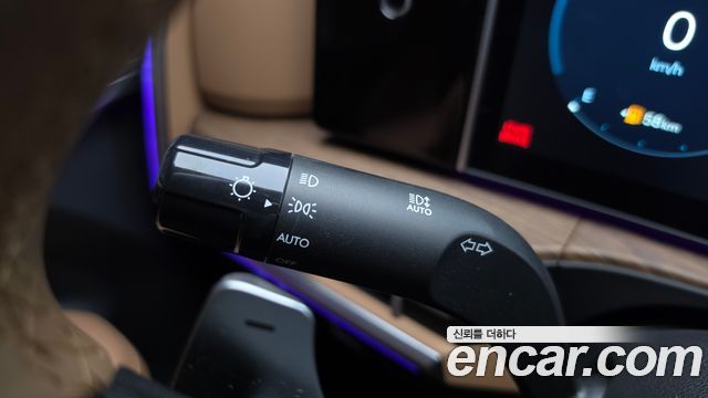 Hyundai Santafe 2024 — photo 30
