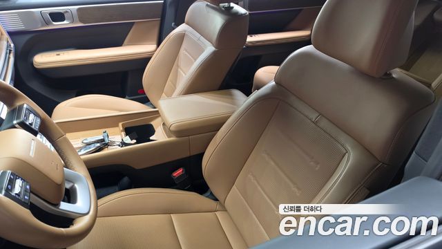 Hyundai Santafe 2024 — photo 32