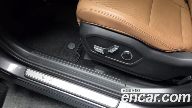 Hyundai Santafe 2024 — photo 33