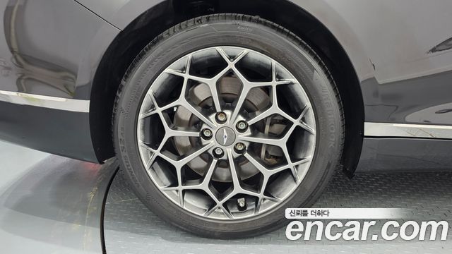 Genesis G80 2022 — photo 5