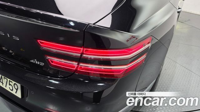 Genesis G80 2022 — photo 9