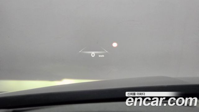 Genesis G80 2022 — photo 27