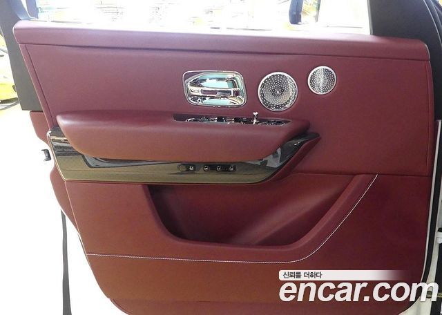 Rolls-Royce Cullinan 2023 — photo 11