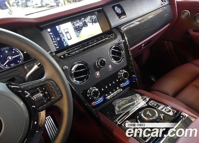 Rolls-Royce Cullinan 2023 — photo 12