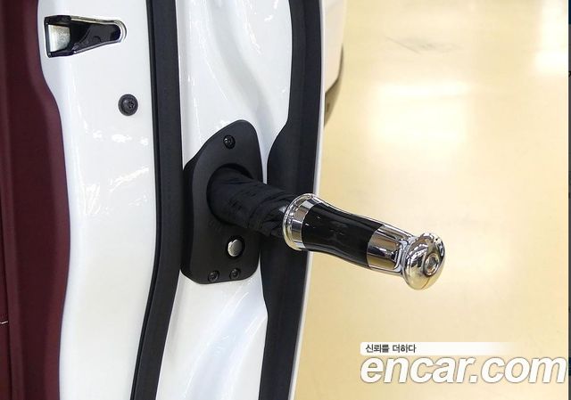Rolls-Royce Cullinan 2023 — photo 20