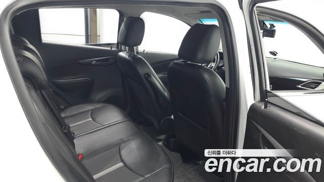 Chevrolet Korea Spark 2022 — photo 12