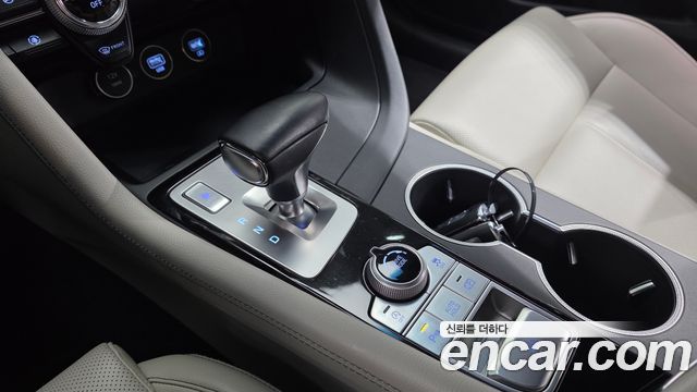 Genesis G70 2021 — photo 9