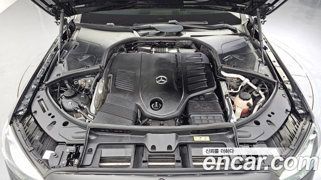 Mercedes-Benz S-Class 2021 — photo 6