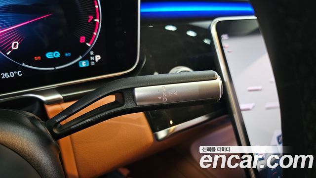 Mercedes-Benz S-Class 2021 — photo 12