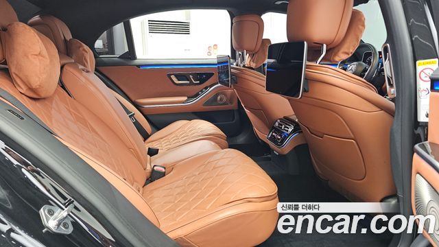 Mercedes-Benz S-Class 2021 — photo 17