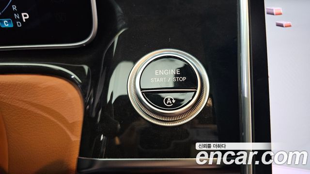 Mercedes-Benz S-Class 2021 — photo 23