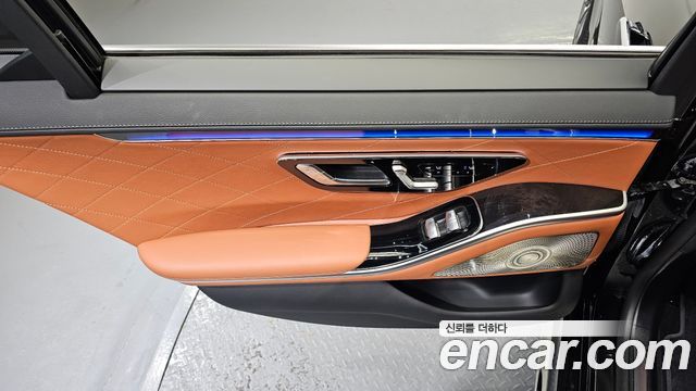 Mercedes-Benz S-Class 2021 — photo 15