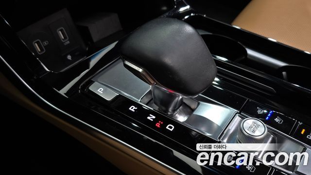 Kia K7 2020 — photo 12