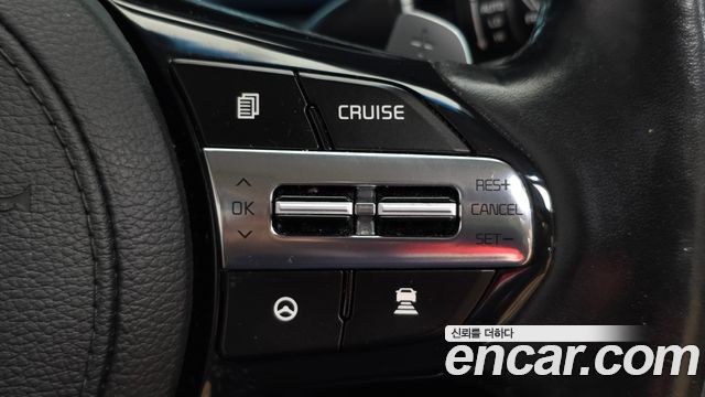 Kia K7 2020 — photo 24