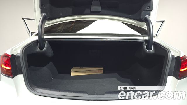 Kia K7 2020 — photo 26